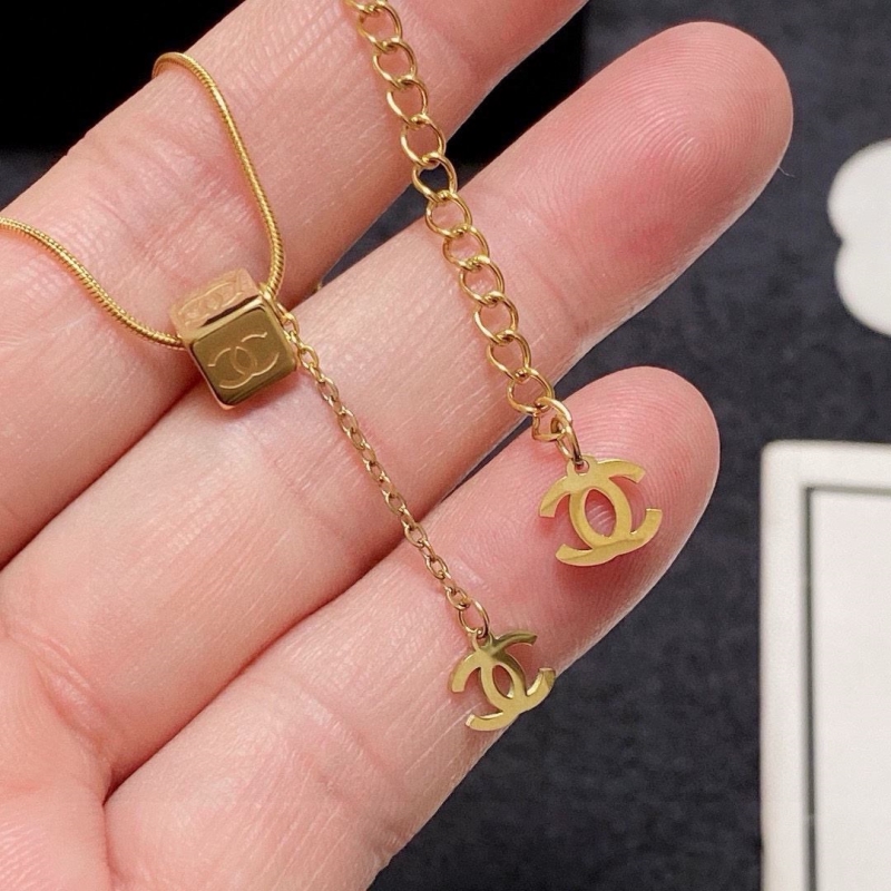 Ch**el necklaces